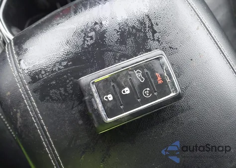 2022 Jeep Grand Cherokee L Limited 4X4 from USA, damaged, VIN 1C4RJKBG5N8612522